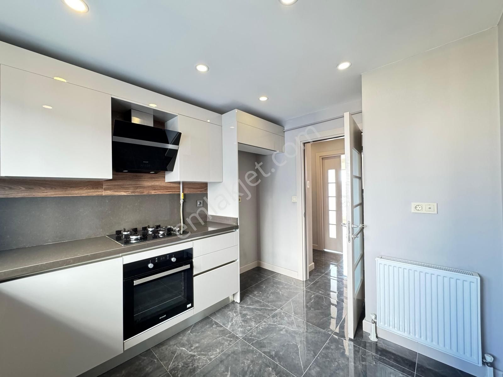 Utkudan Suadiyede Bağdat Cad. Yakın Havuzlu 126 M2 Satılık 3+1 - Görsel 24