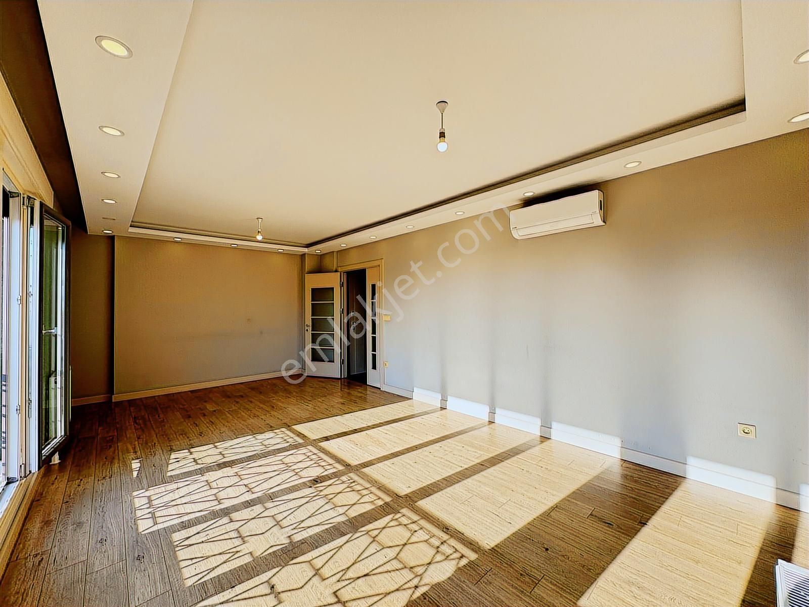 Utkudan Suadiyede Bağdat Cad. Yakın Havuzlu 126 M2 Satılık 3+1 - Görsel 25