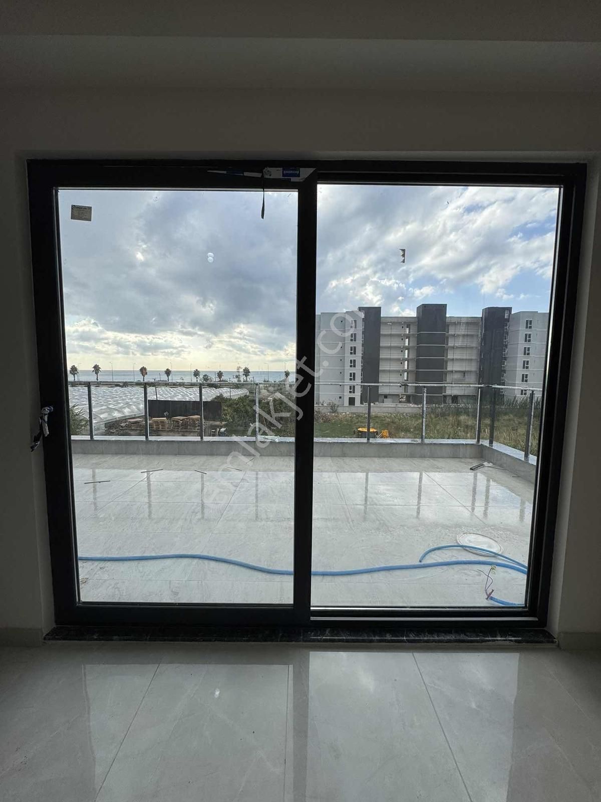 Orange Garden Projesinden Havuzlu Site İçi 2+1 Lüks Daireler - Görsel 9