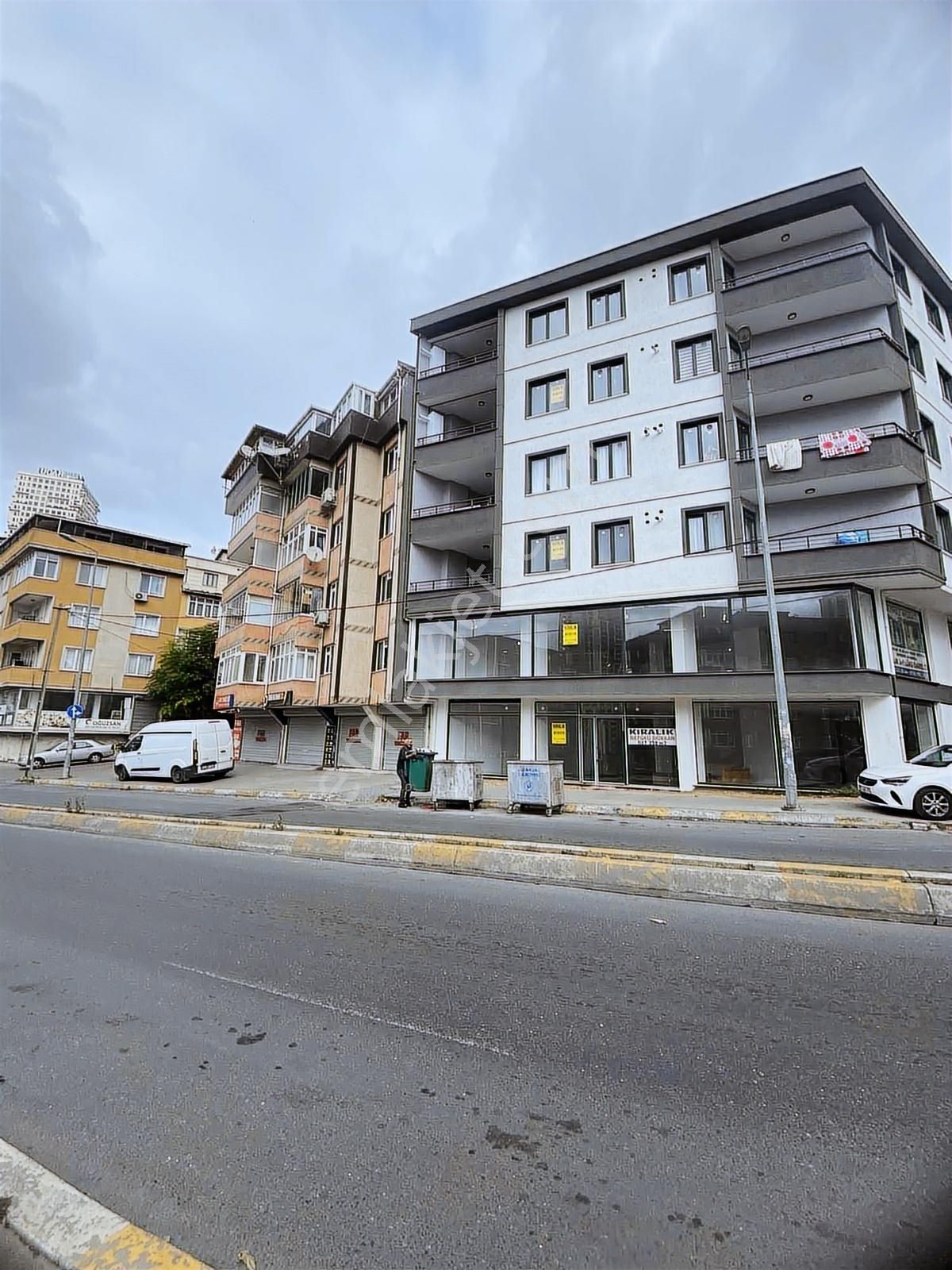 Esenyurt Zafer Mah. Kiralık Dükkan - Görsel 3