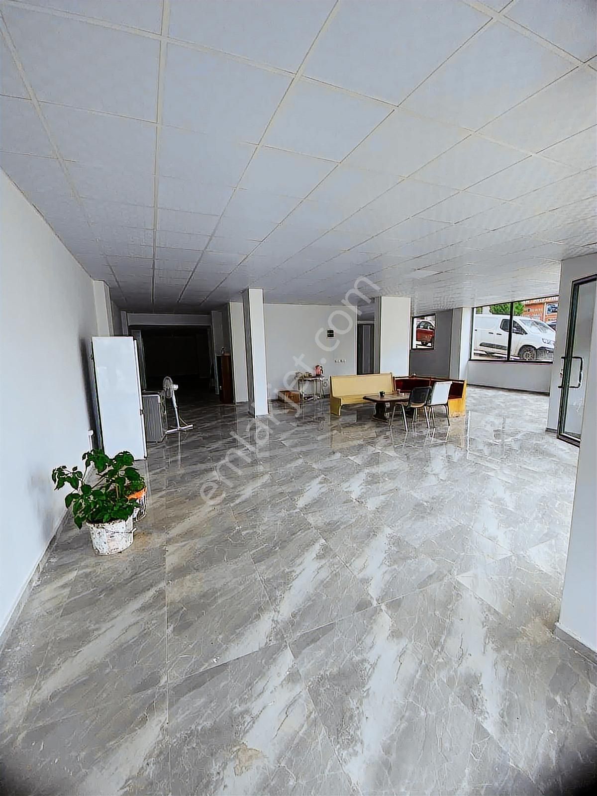 Esenyurt Zafer Mah. Kiralık Dükkan - Görsel 14