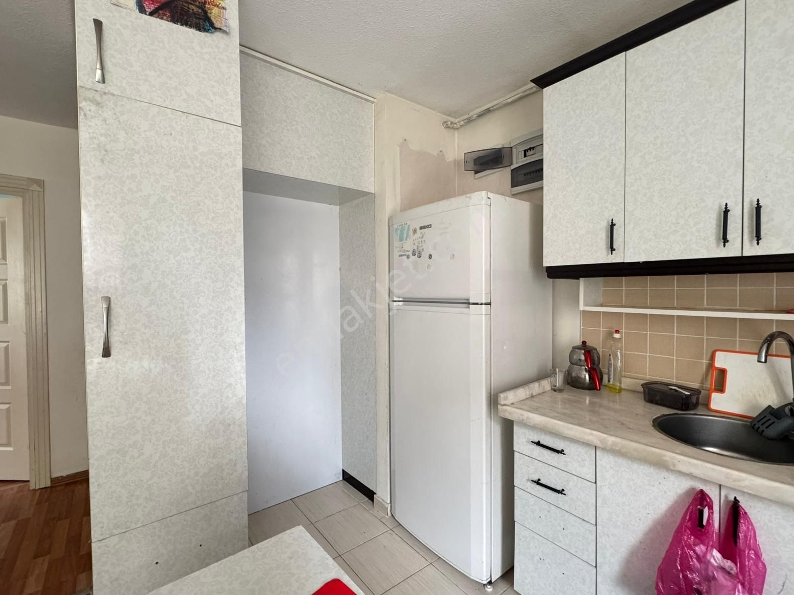 Toki 8.bölge De 2+1 65m2 1.kat Batı Cephe Satılık Daire - Görsel 3