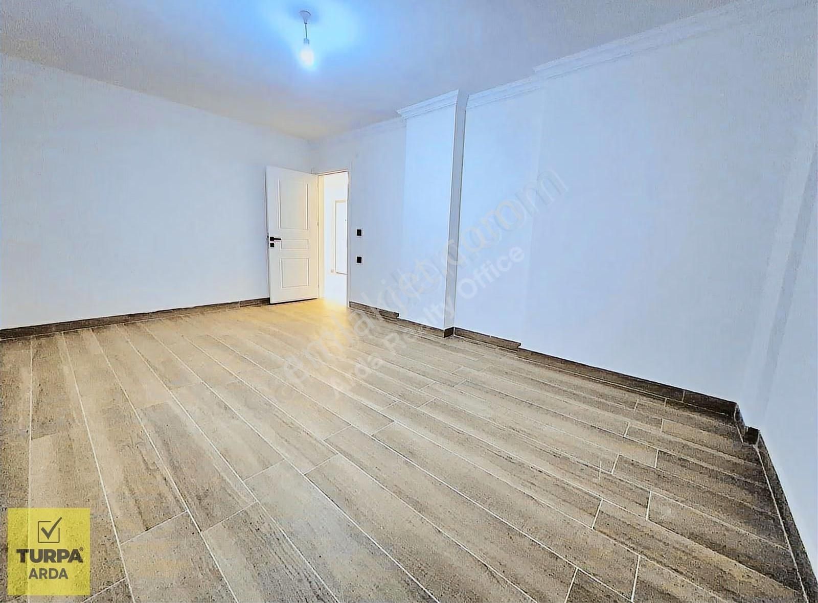 Karaburun Saip Mah Doğa Deniz Manzaralı Yerden Isıtma 5+2 210 M2 - Görsel 5