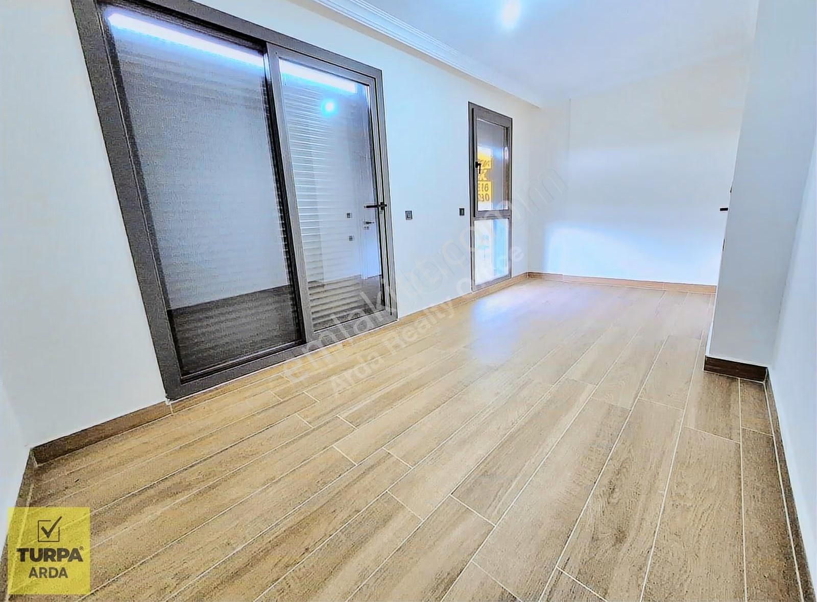 Karaburun Saip Mah Doğa Deniz Manzaralı Yerden Isıtma 5+2 210 M2 - Görsel 14