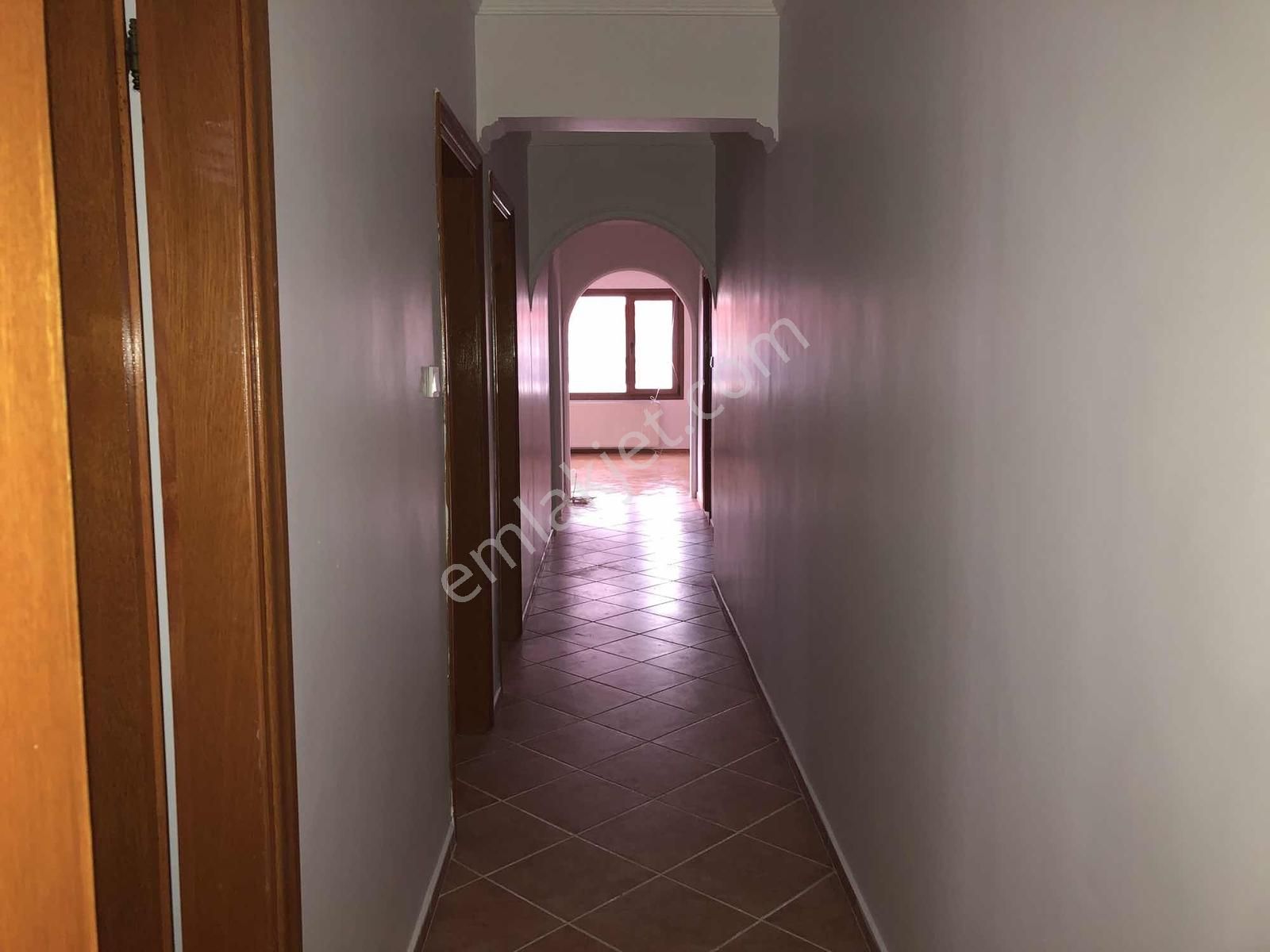Ümraniye İstiklal Mahallesi 3+1 Kiralık Daire - Görsel 26