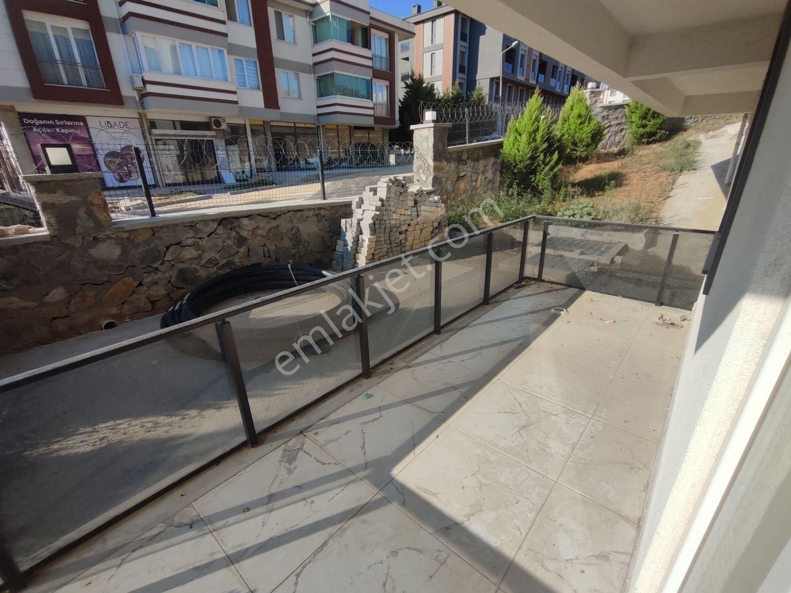 Rumeli Havuzlu Basketbol Sahalı Site İçi Yüksek Giriş E.banyolu - Görsel 4