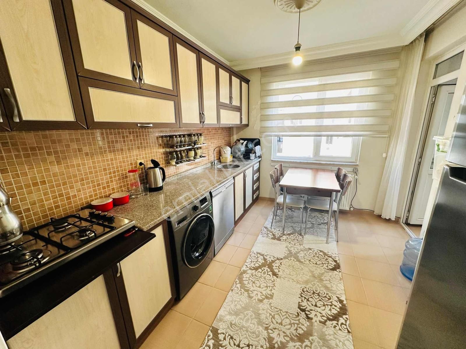 Etiler Mahallesinde Masrafsız 2+1 Doğalgazlı 1 Kat Daire - Görsel 7