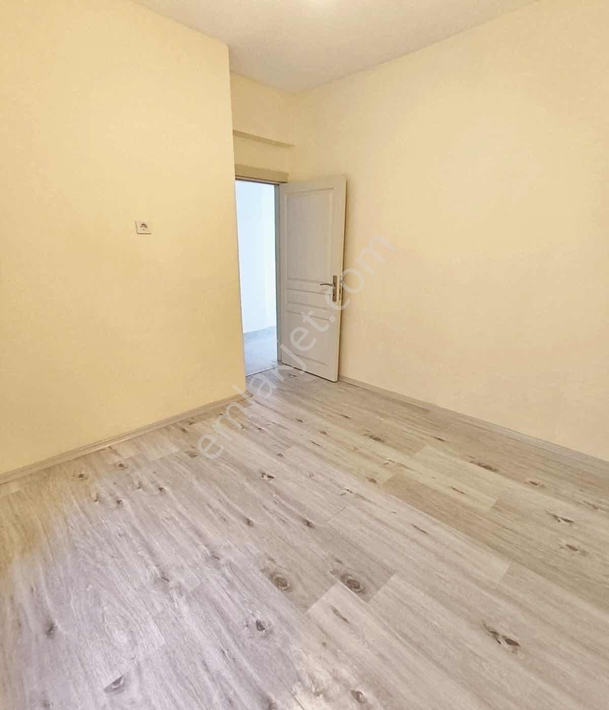 Sedir Mahallesinde Masrafsız 3+1 Arakat Satılık Daire - Görsel 7