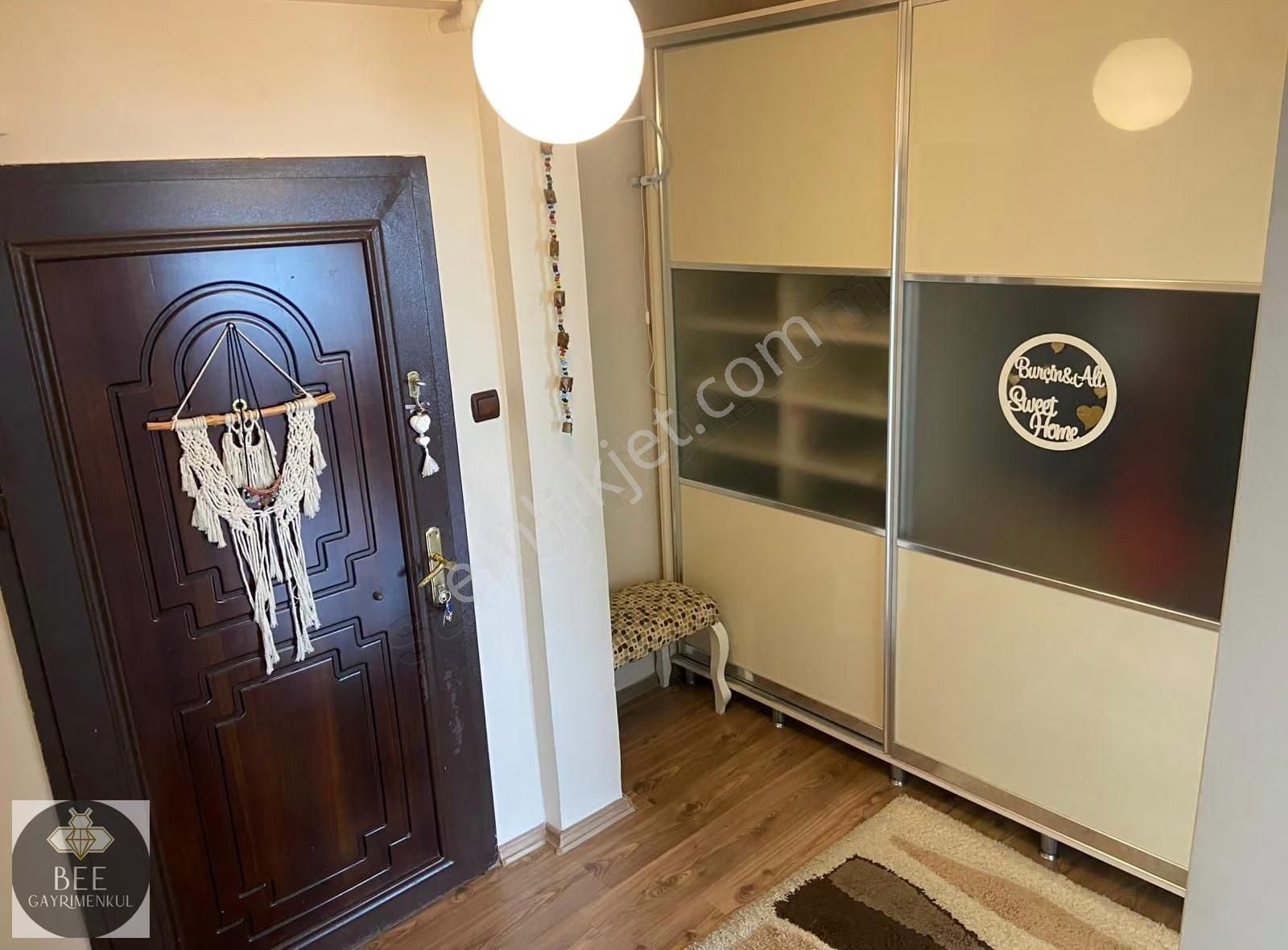 Davultepe'de Geniş Oturum Deniz Manzaralı 3+1 Kiralık Daire - Görsel 7