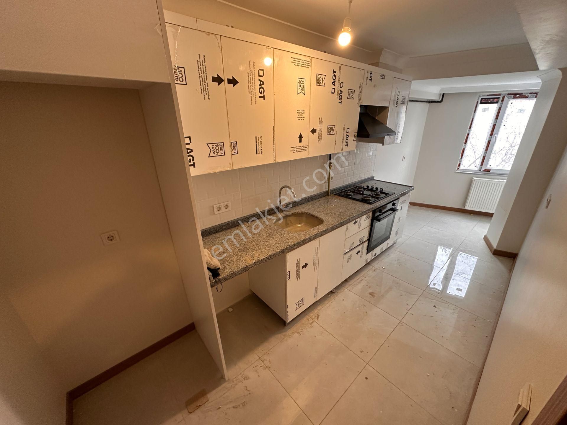 Next House'dan, Ferit Selim Paşa Cadde Üzeri, Sıfır, 2+1, Fırsat - Görsel 10