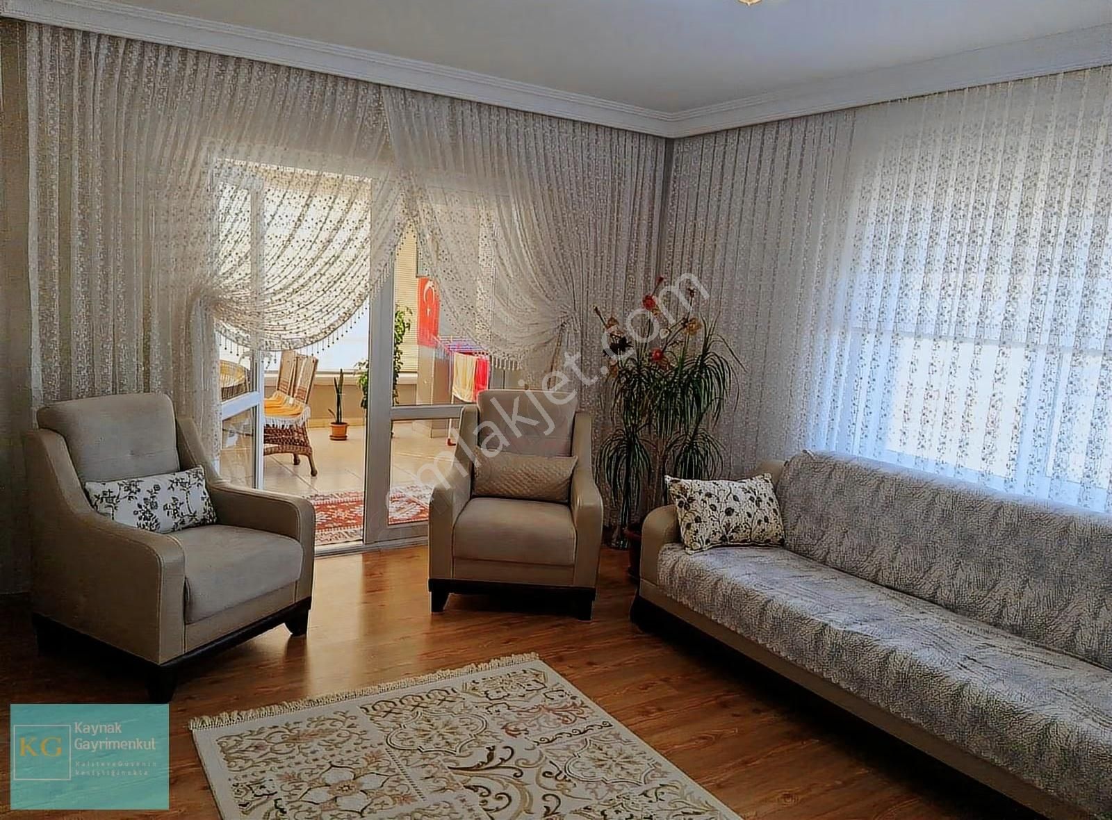 Etimesgut Piyade Mahallesinde Satılık Lüks 3+1 Site Dairesi - Görsel 2