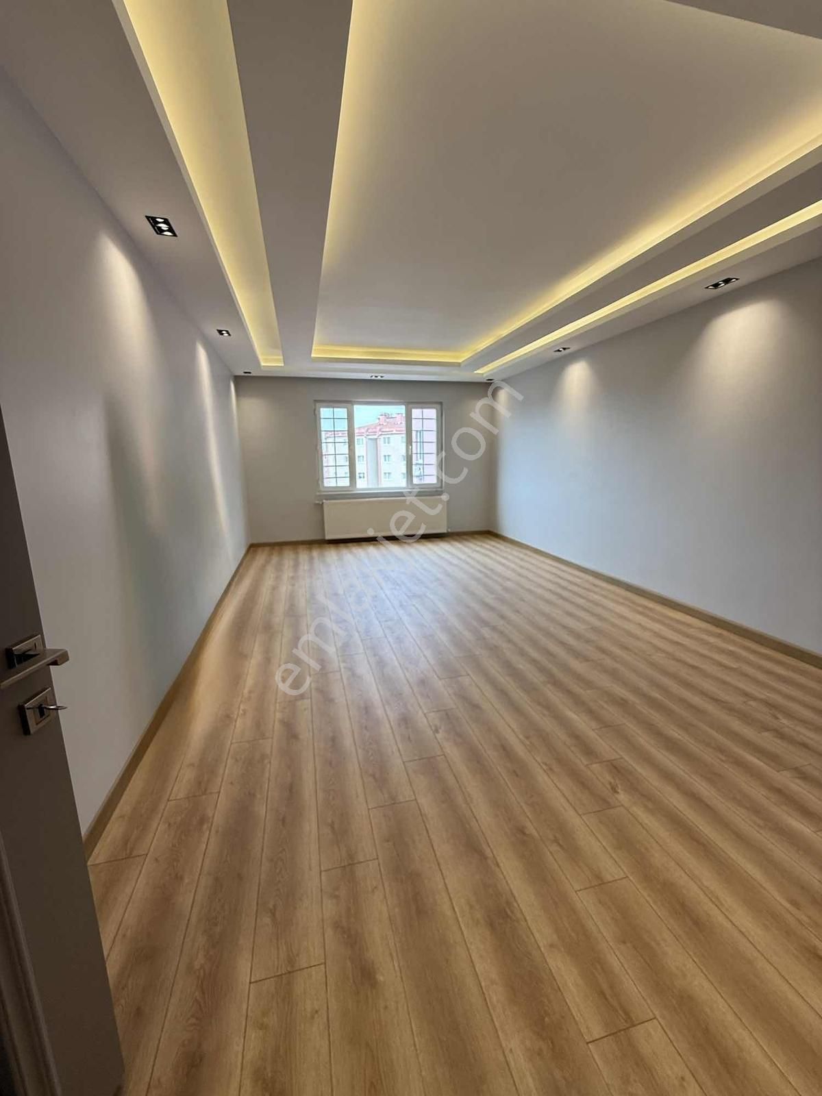 Beylikdüzü Barış Mah. Hafta Sonuna Özel Fiyatla Full Dekorlu 5+2 - Görsel 19