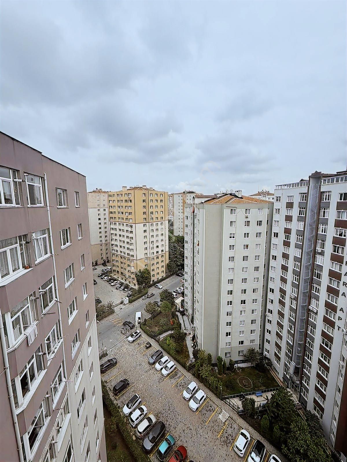 Beylikdüzü Barış Mah. Hafta Sonuna Özel Fiyatla Full Dekorlu 5+2 - Görsel 4