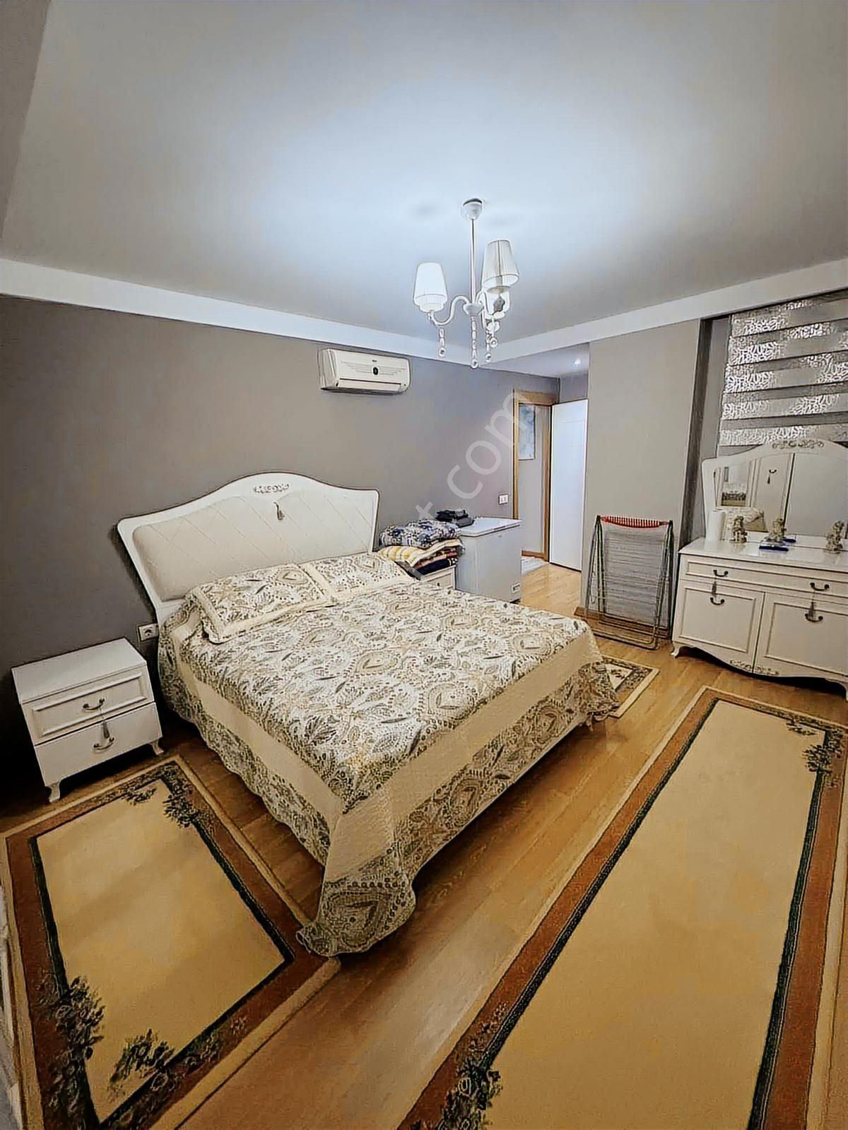 Gürselpaşa'da E.banyo/kombili 3+1 Site İçinde Satılık Daire - Görsel 3