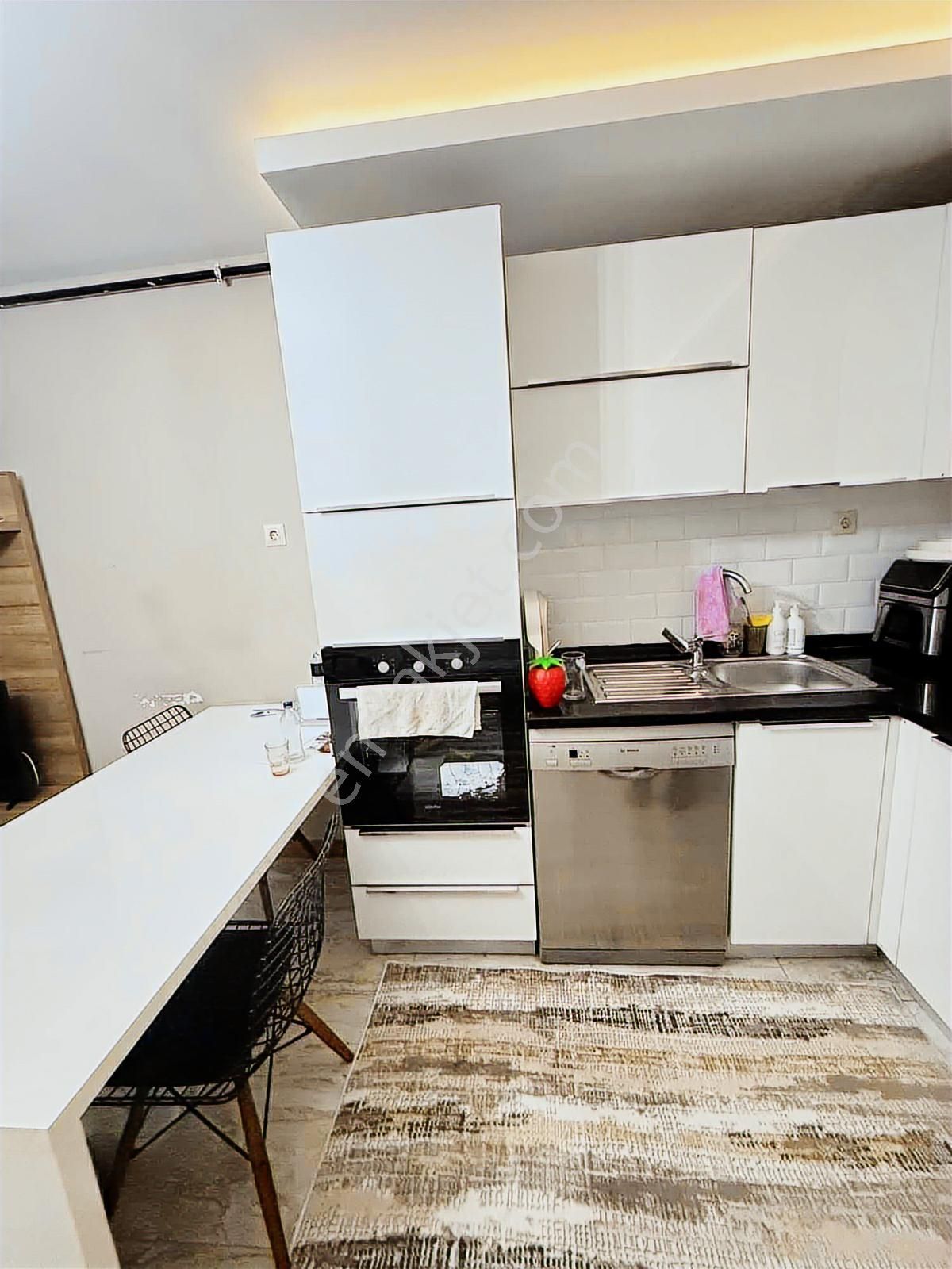 Gürselpaşa'da E.banyo/kombili 3+1 Site İçinde Satılık Daire - Görsel 2