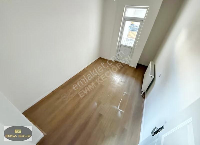 İncirli Şal Sokakta Altı Tam Daire Cepheleri Açık Full Yapılı! - Görsel 29