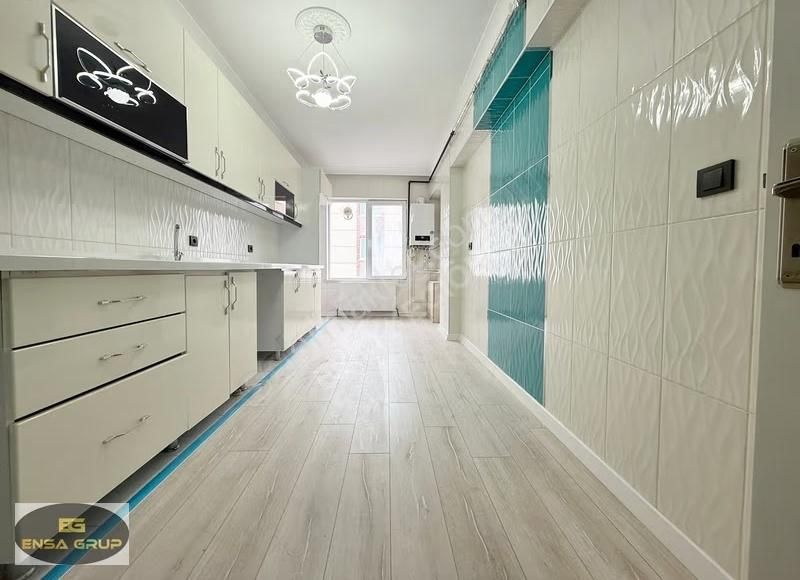 340 Cadde Yakını Ara Kat Güney Cephe Asansörlü Lüks Kök Tapu ! - Görsel 17