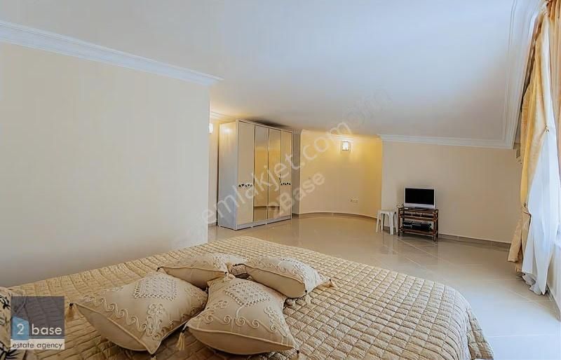 Alanyada Antikkent Sitesinde Deniz Ve Kale Manzaralı Satılık 3+1 - Görsel 16