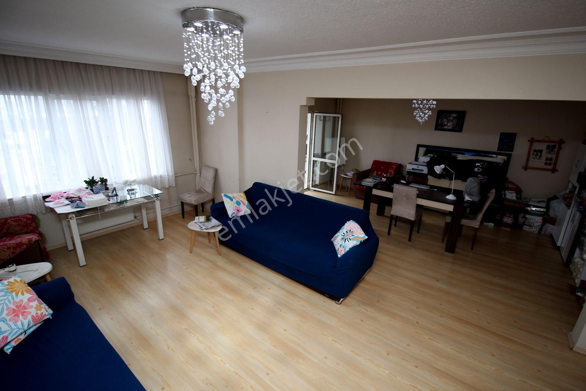 Emre Emlak'tan Elvankent Banka Blokları'nda Arakat Asansörlü Geniş 3+1 Satılık Daire - Görsel 6