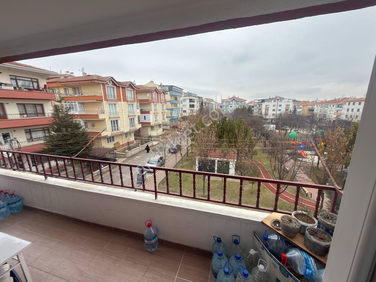 Sincan Pınarbaşı Mah'de 3+1 Ara Kat Ön Cephe Yapılı Daire - Görsel 24