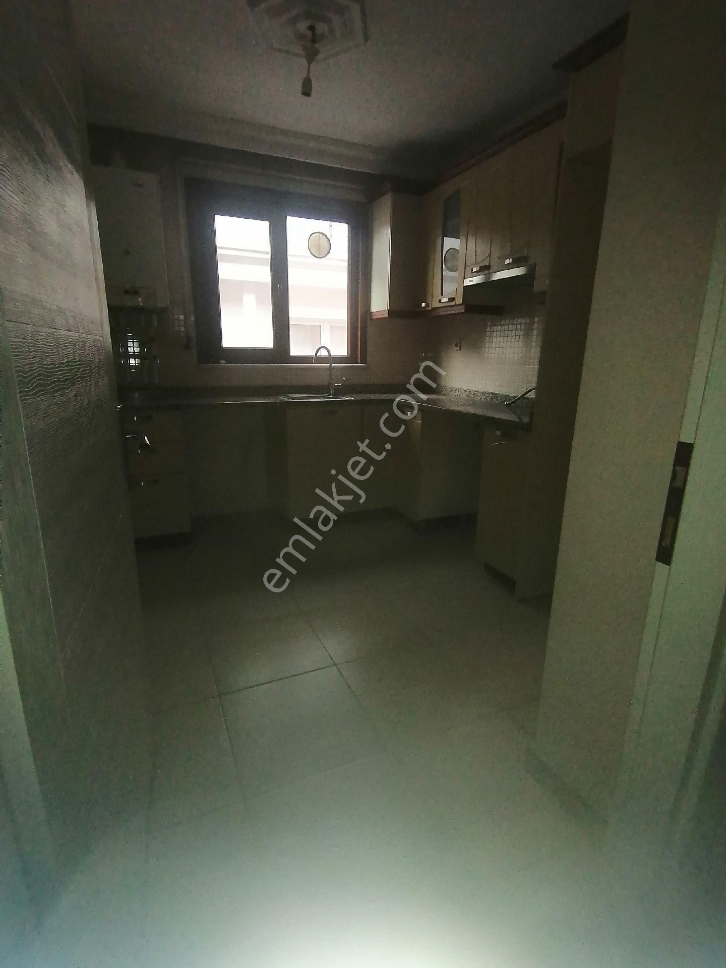 Ümraniye Çakmak Mahallesi Tepeüstü Mahallesi Metro Yürüme Mesafesi Tavukçuyolu Caddesikkiralık Daire - Görsel 9