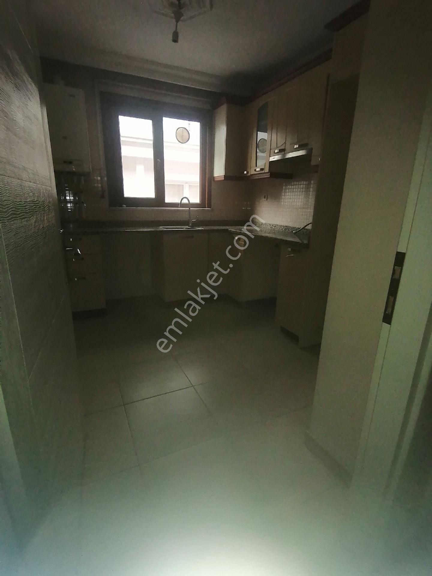 Ümraniye Çakmak Mahallesi Tepeüstü Mahallesi Metro Yürüme Mesafesi Tavukçuyolu Caddesikkiralık Daire - Görsel 11