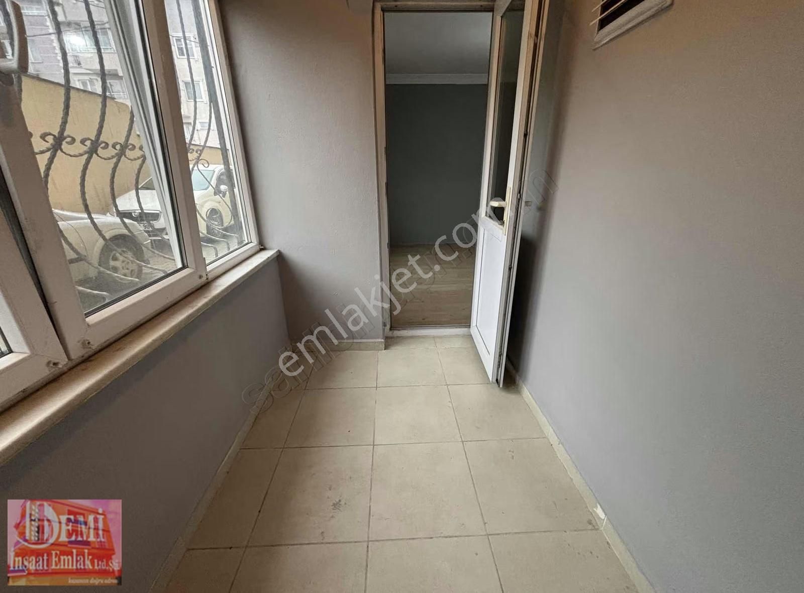 Pazar Pazarına Yakın Site İçi 3+1 Geniş Odalı Balkonlu Daire - Görsel 12