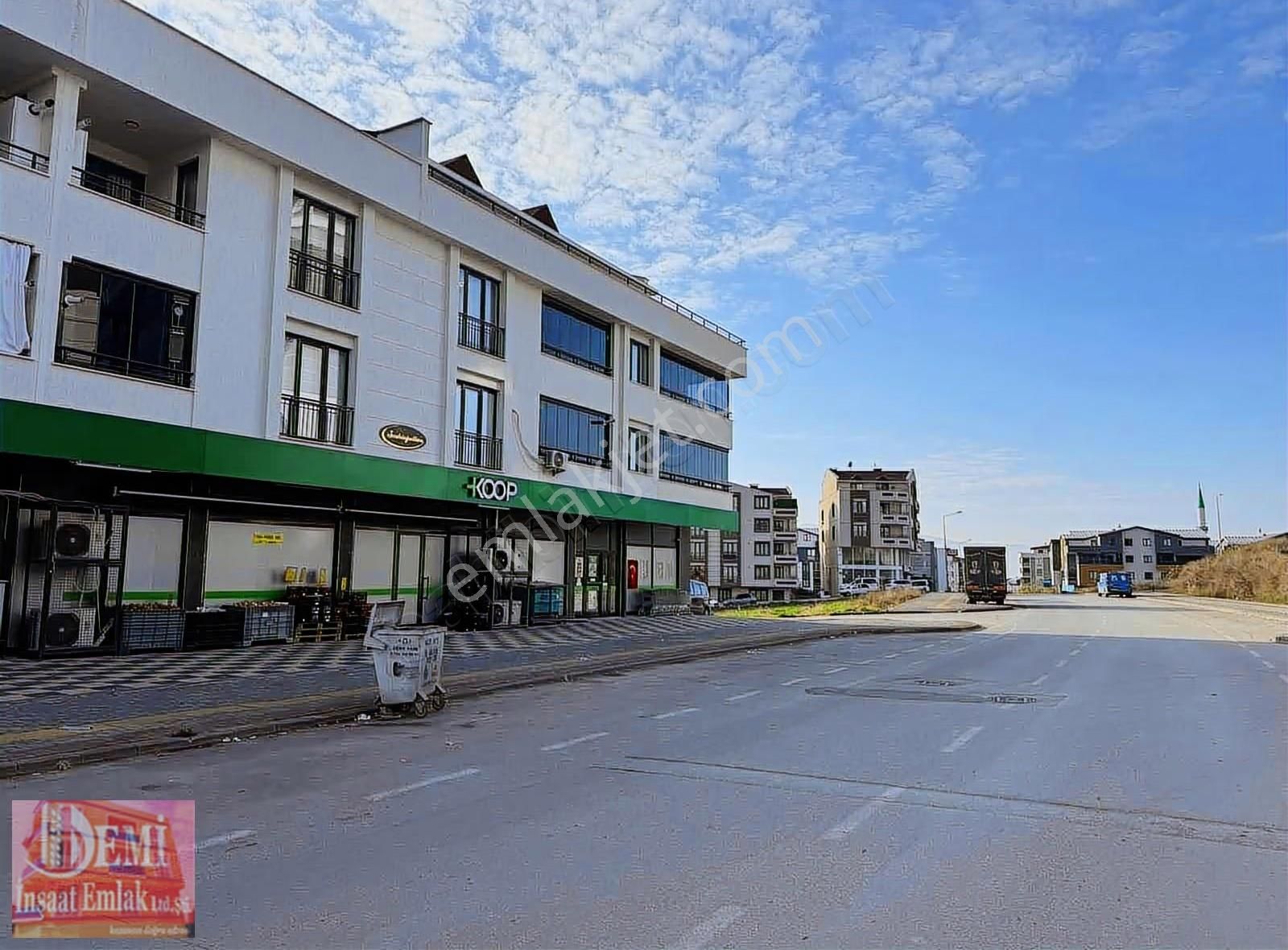 8.katlıların En Uygun 2+1 Sıfır 5.kat Çift Cephe Geniş Site İçi - Görsel 35