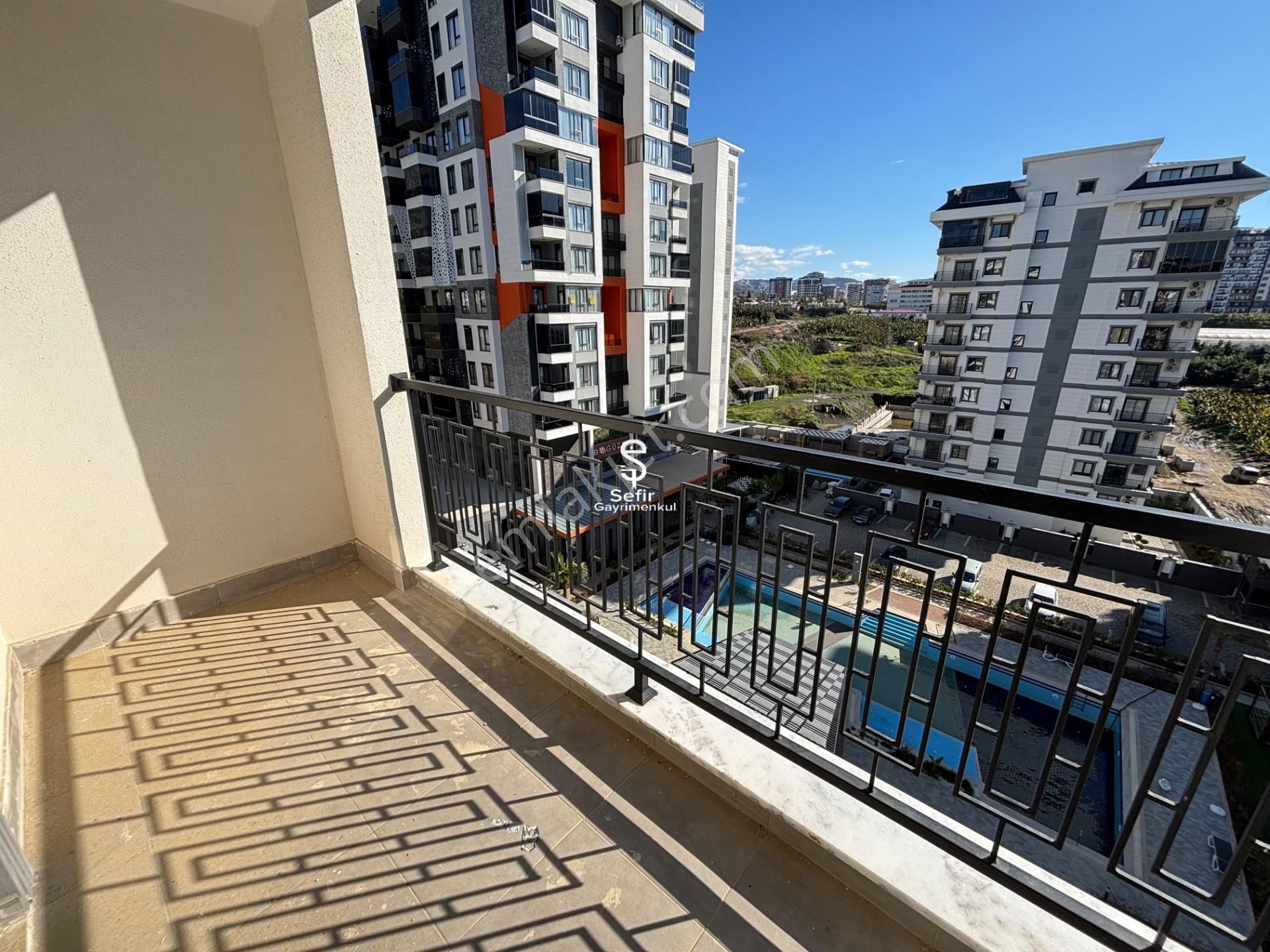 Alanya Mahmutlar'da 1+1 Full Aktiviteli Geniş Satılık Daire - Görsel 7