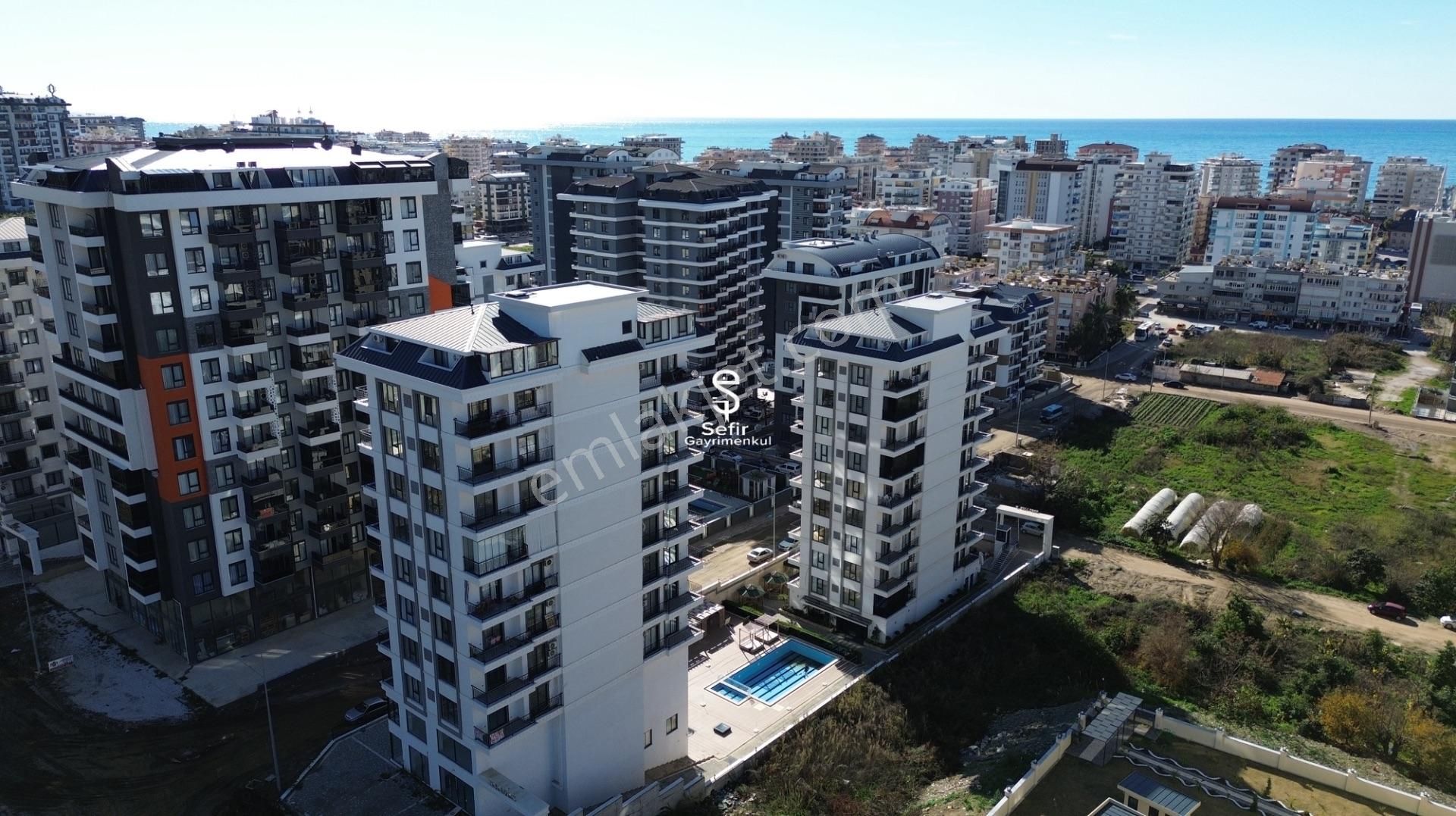 Alanya Mahmutlar'da 1+1 Full Aktiviteli Geniş Satılık Daire - Görsel 35