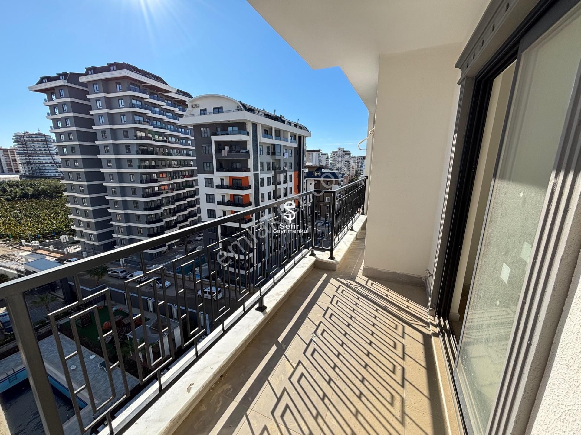 Alanya Mahmutlar'da 1+1 Full Aktiviteli Geniş Satılık Daire - Görsel 8