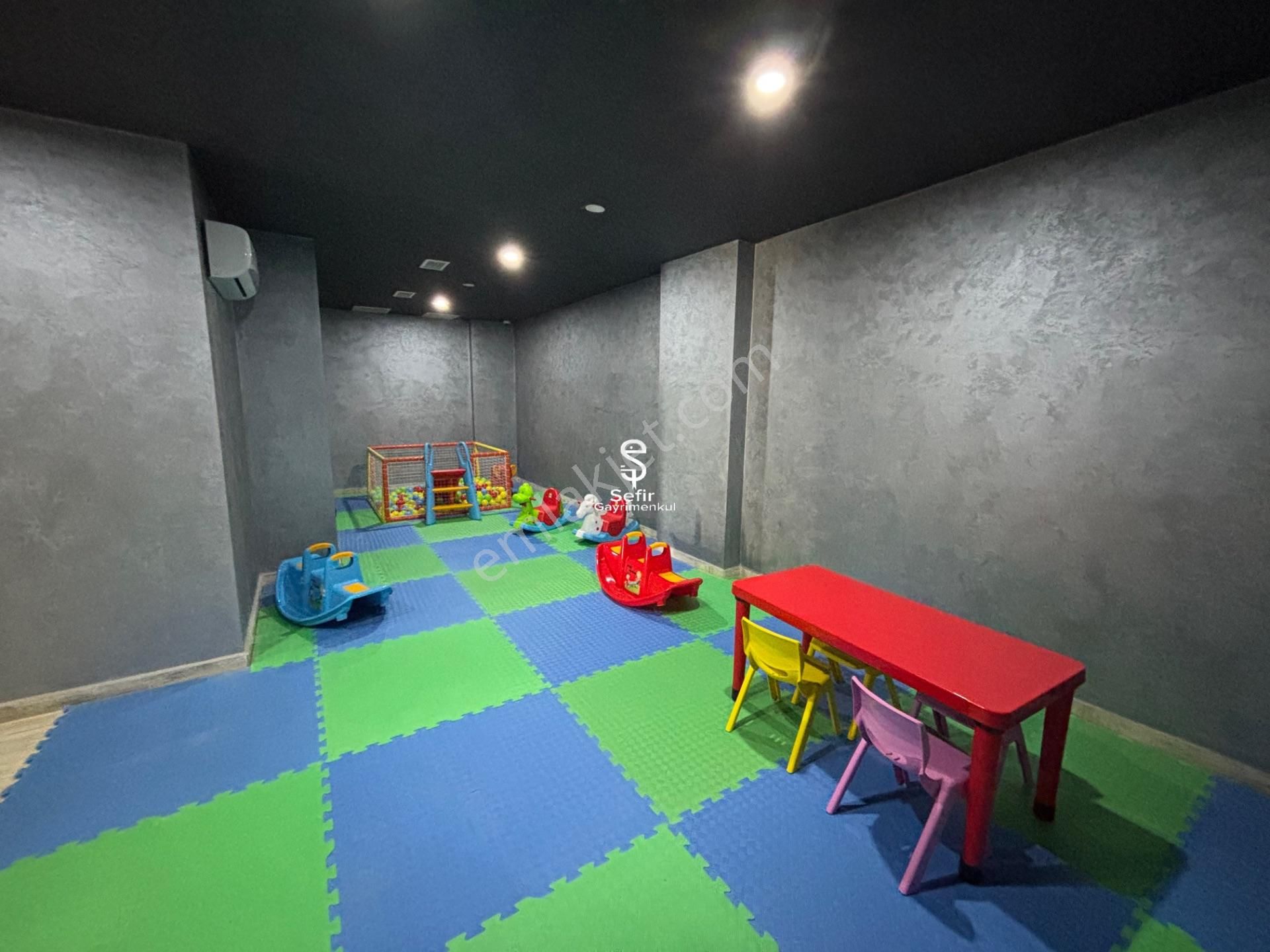 Alanya Mahmutlar'da 1+1 Full Aktiviteli Geniş Satılık Daire - Görsel 22