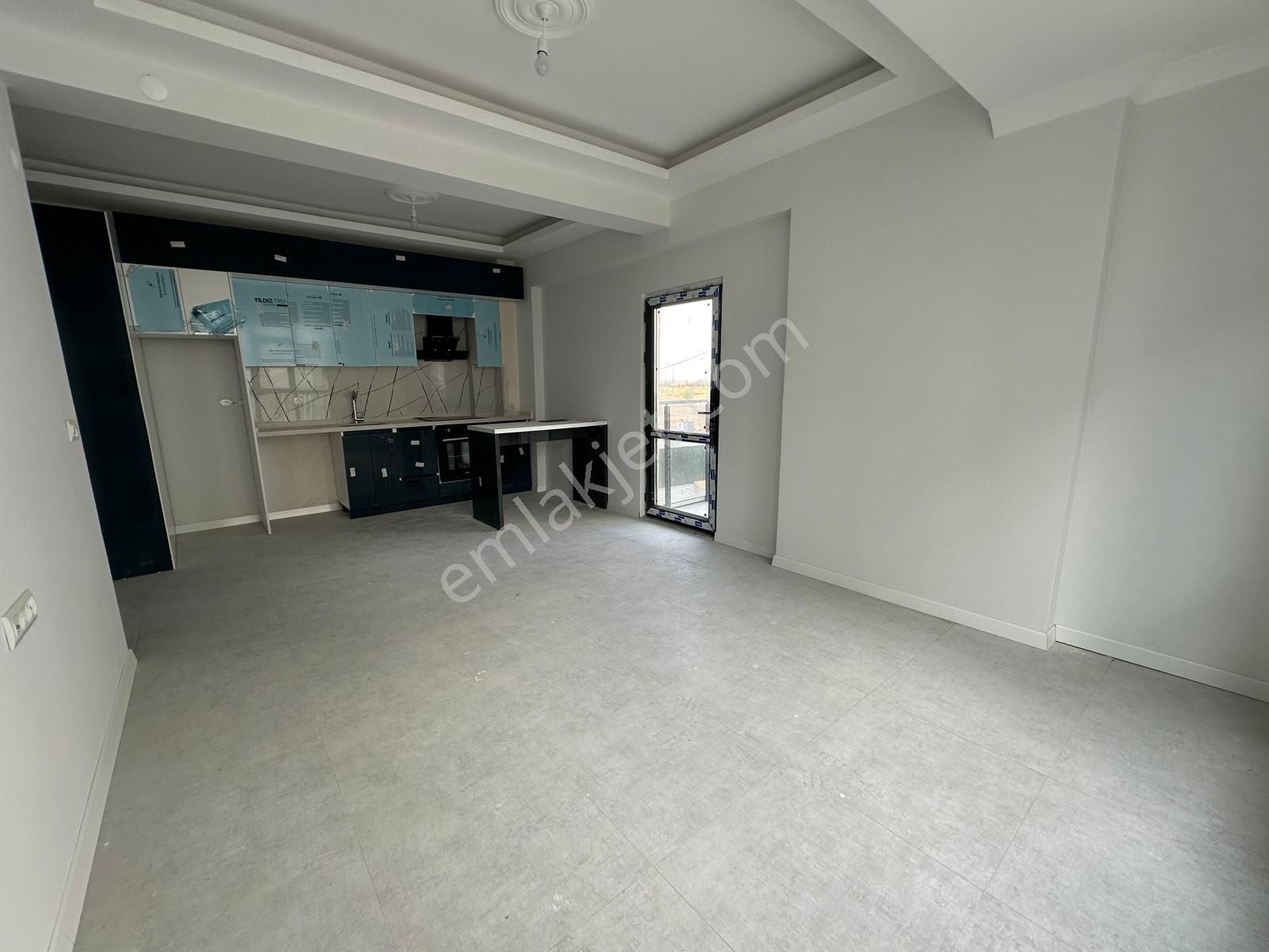 Tuğra'dan Nusratiye Mah.site İçi Sıfır Ara Kat 1+1 Geniş Kiralık