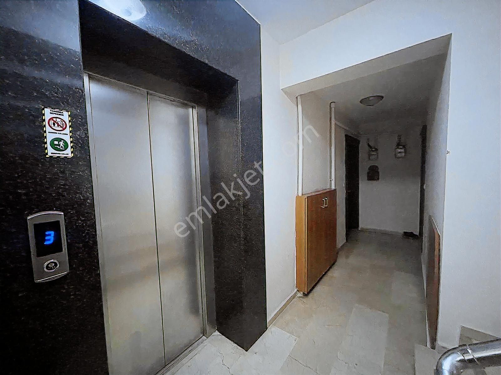 Çekmeköy Zind Üç Konak Sitesi Arakat 2+1 Kiralık Daire - Görsel 33