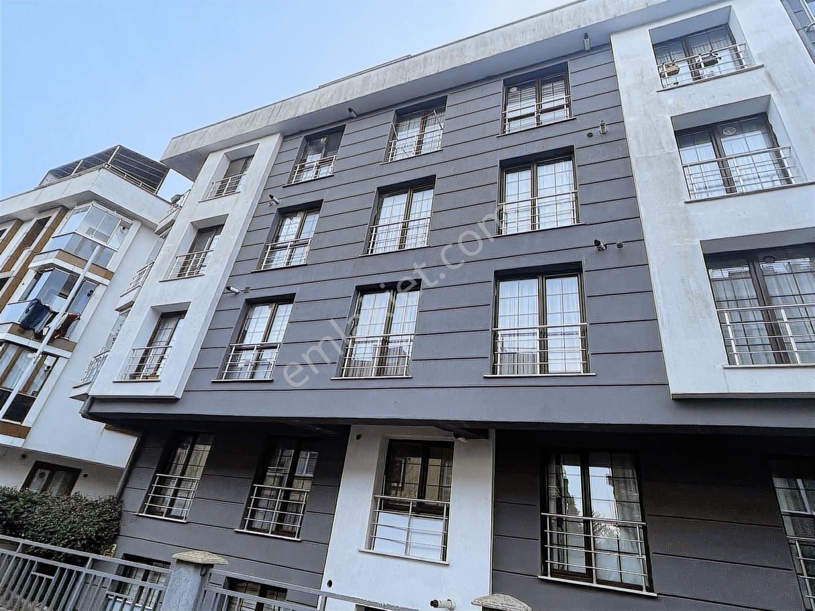 Çekmeköy Zind Üç Konak Sitesi Arakat 2+1 Kiralık Daire - Görsel 32