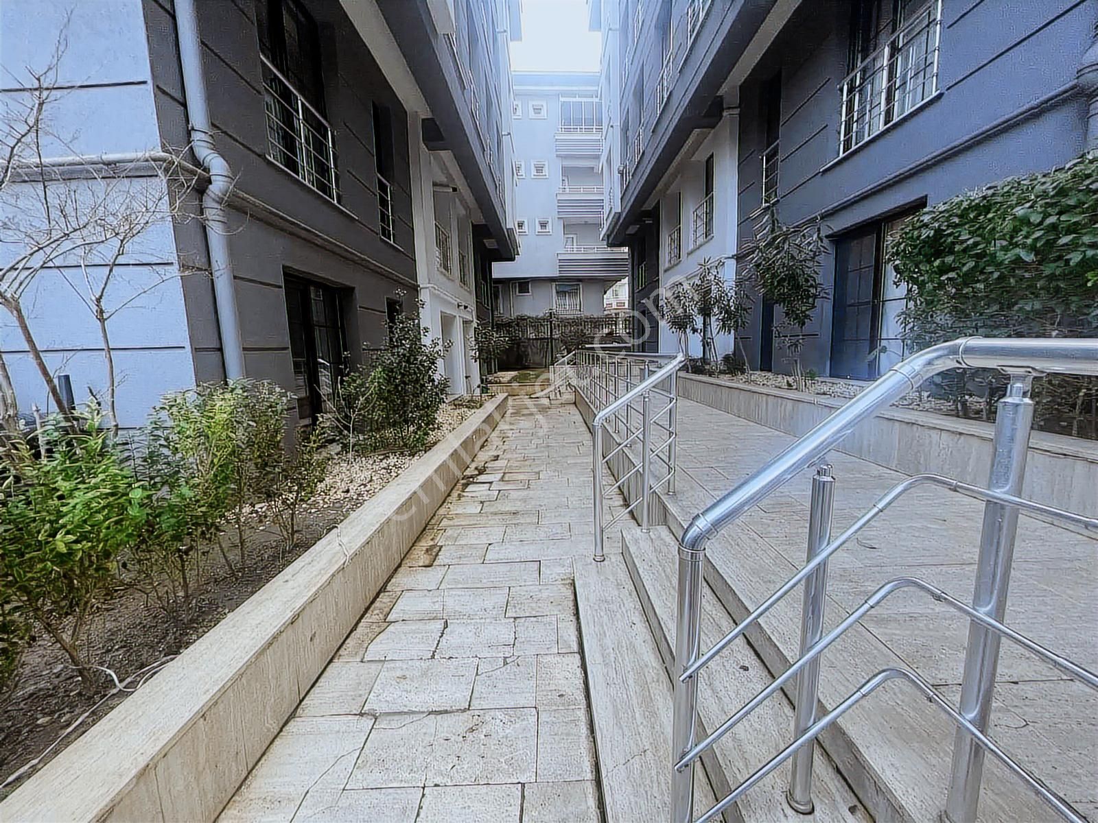 Çekmeköy Zind Üç Konak Sitesi Arakat 2+1 Kiralık Daire - Görsel 22