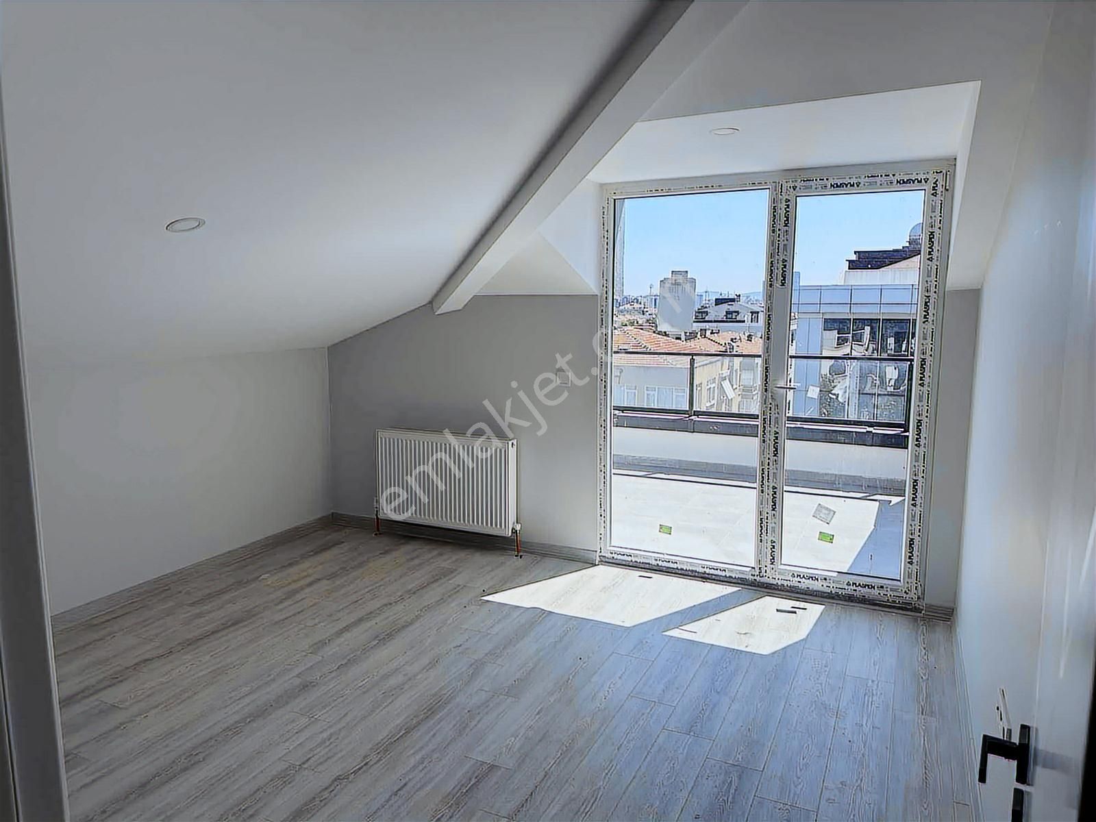 İncirli Caddesi Cepheli Dubleks Sıfır Daire - Görsel 3