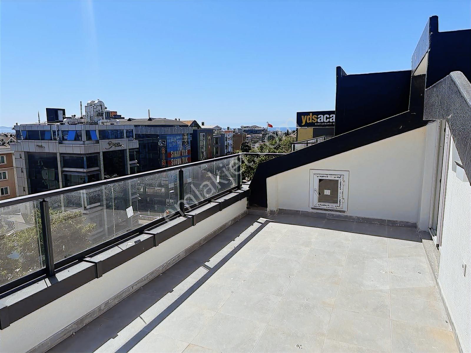 İncirli Caddesi Cepheli Dubleks Sıfır Daire - Görsel 2