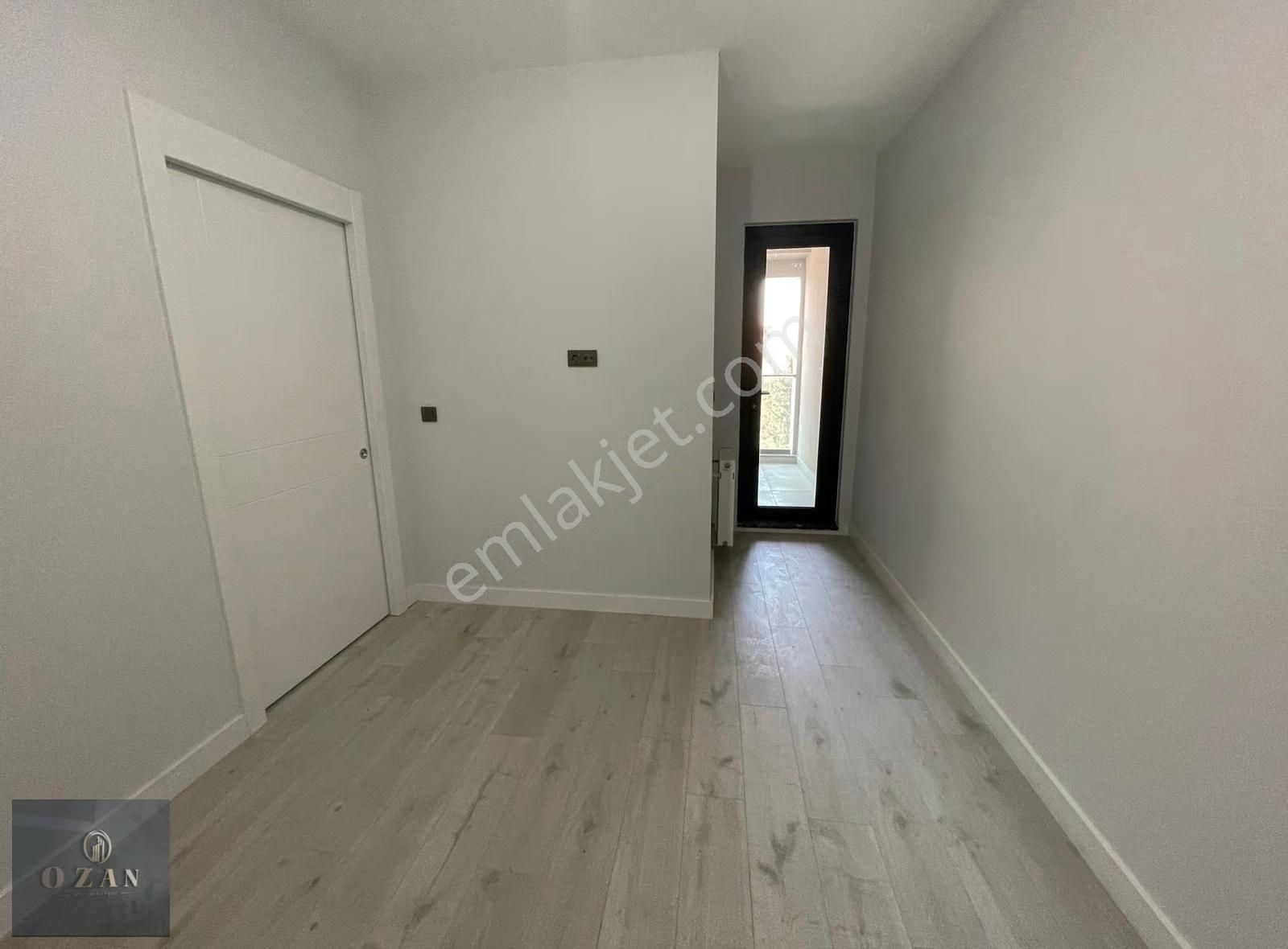 Ozan Emlaktan Torkam E5'de 3.kat 1+1 55m2 Cadde Cepheli Daire - Görsel 17