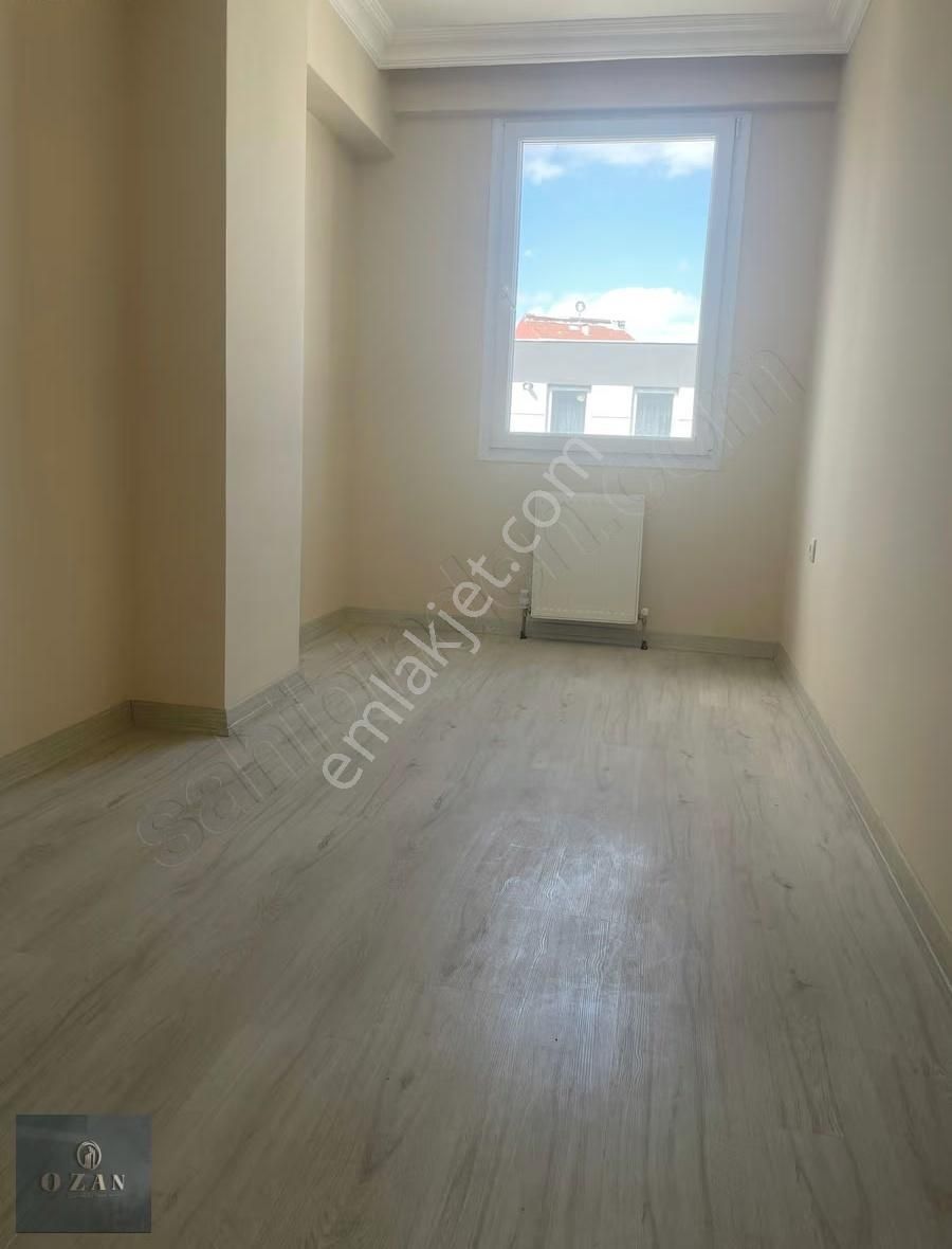 Ozan Emlaktan T.beyde Site İçi 2+1 90m2 5.kat Sıfır Daire - Görsel 4
