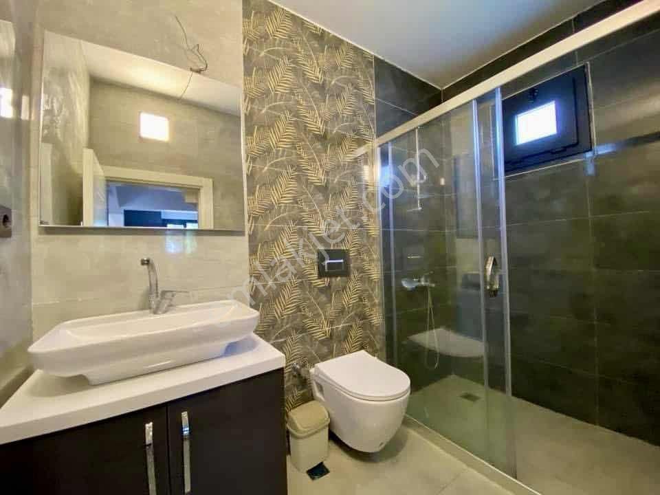 Kuşadası Güzelçamlı'da Havuzlu Satılık 3+1 Tripleks Yazlık - Görsel 4