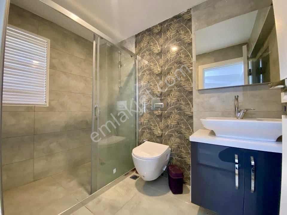 Kuşadası Güzelçamlı'da Havuzlu Satılık 3+1 Tripleks Yazlık - Görsel 8