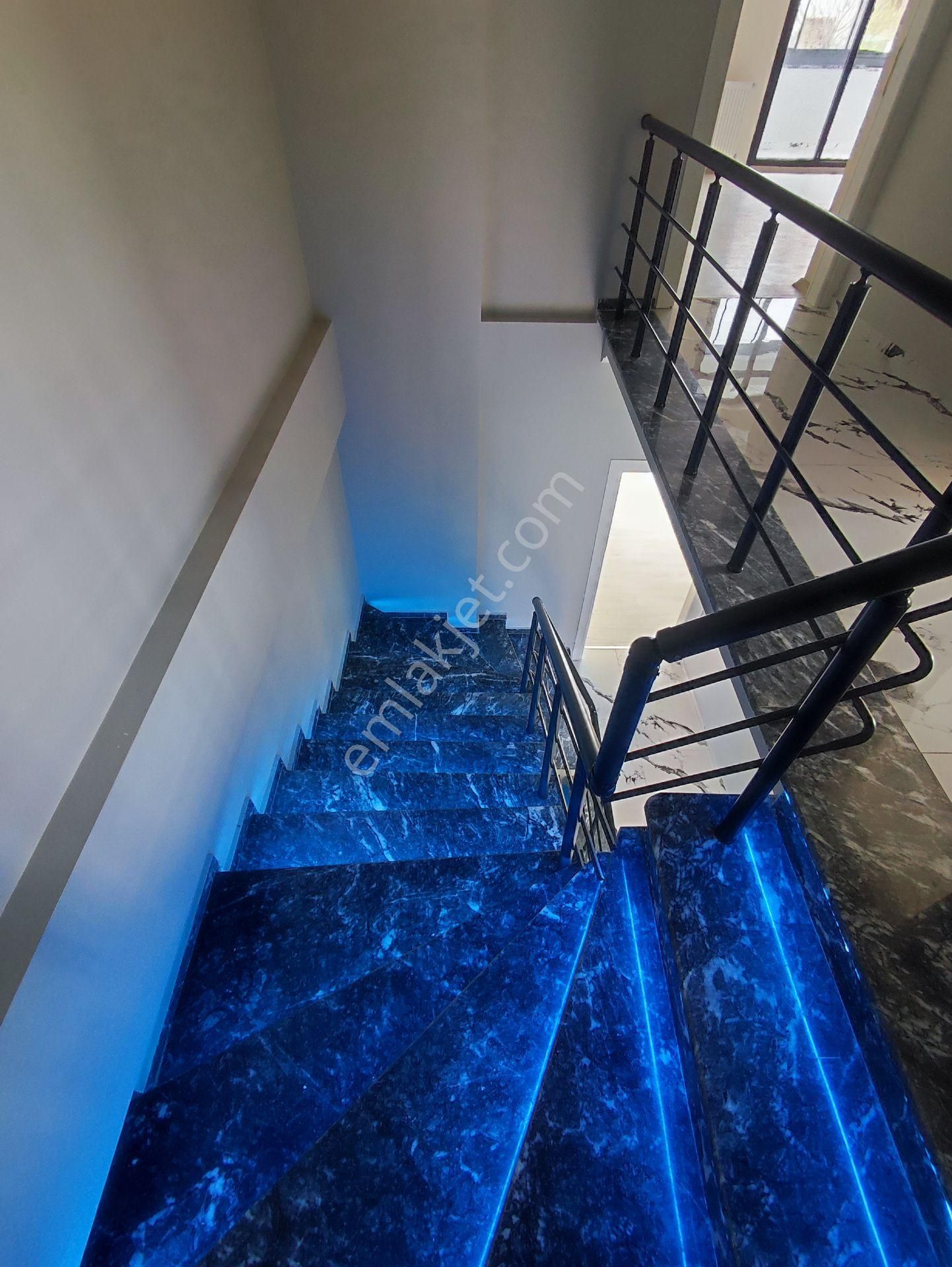 6-12 Ay Vadeli Silivri Gümüşyka İskanlı 6+1 Villa(havuz Yapılır) - Görsel 30