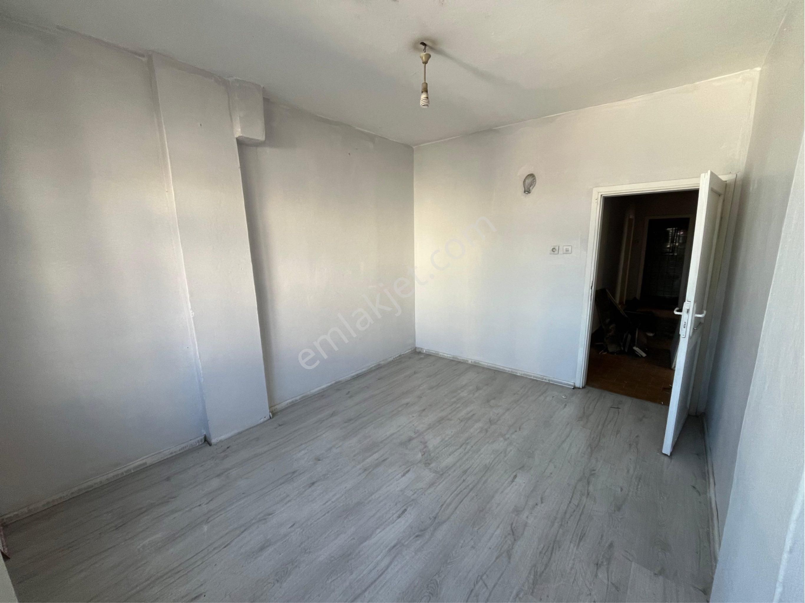 Emir Emlak’dan 2+1 2kat Temiz Daire - Görsel 11