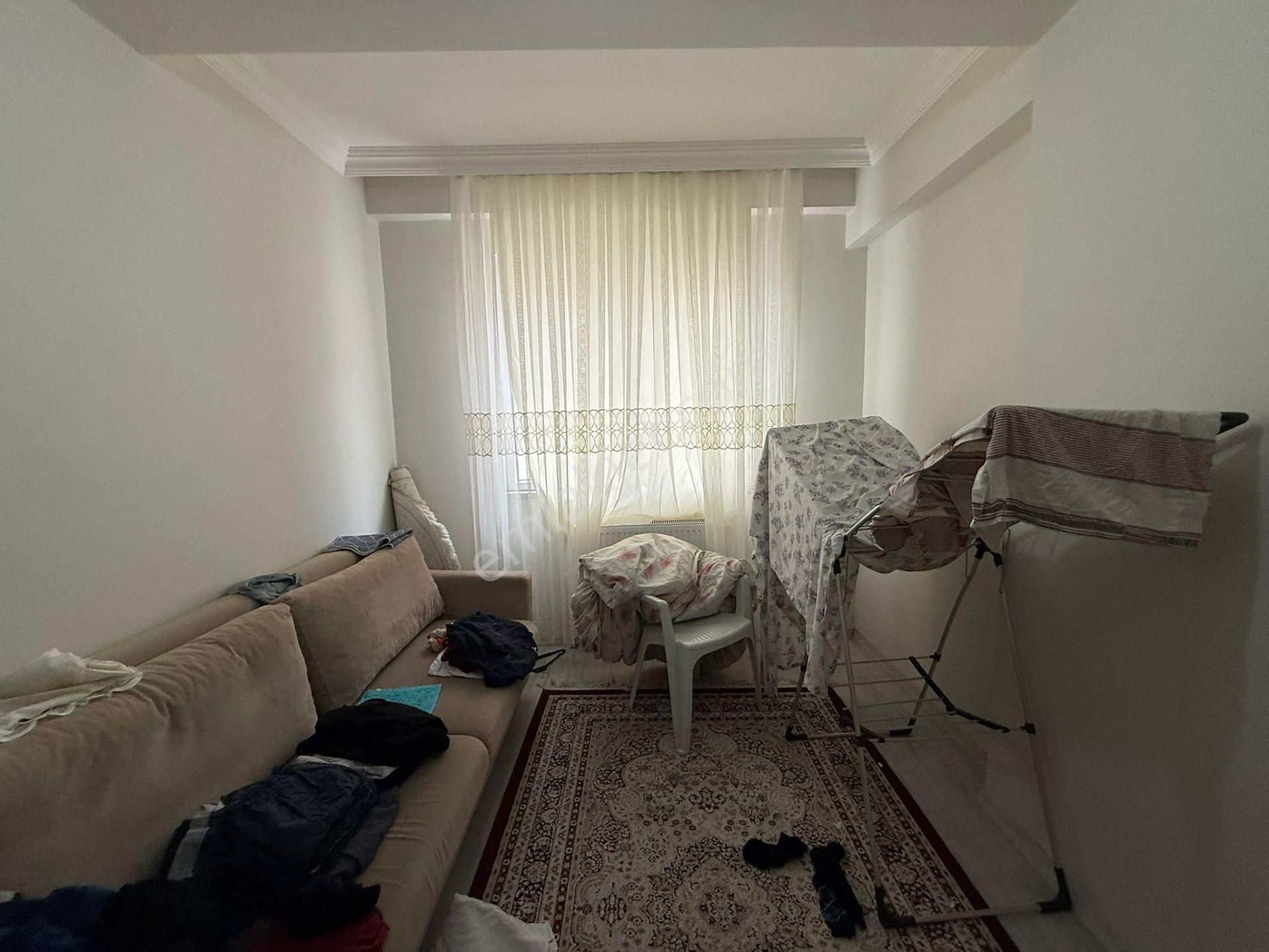 Akyüz Gayrimenkul Den; Merkezi Konumda Iskanlı Kombılı Satılık 3+1 Daire - Görsel 18