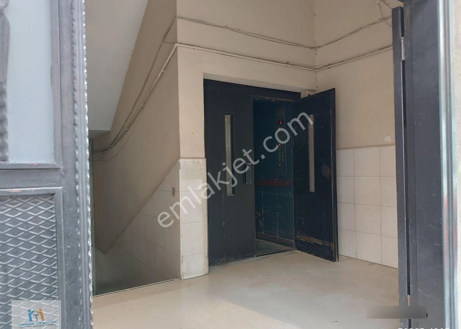 Torun Grup İşhanı 2.kat Kiralık 500m2 İşyeri Depo İmalat Atölye - Görsel 10