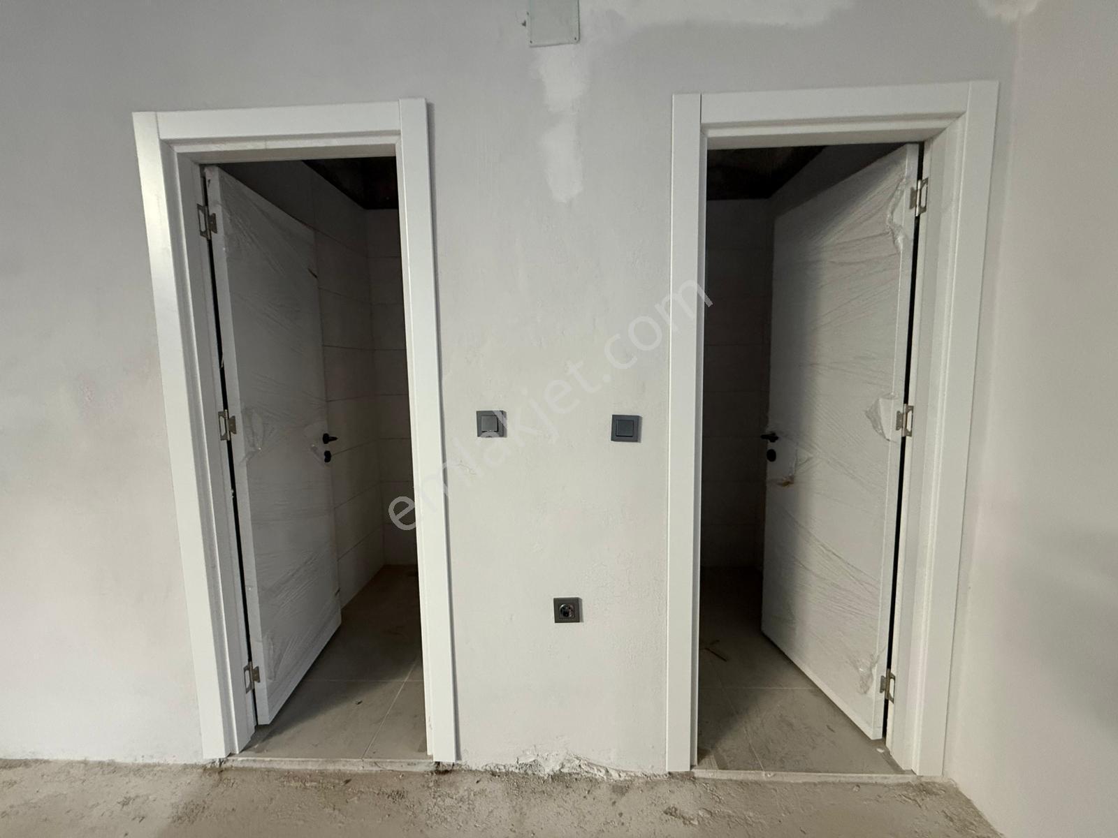 Adanorm Sanayi Sitesinde 1.350 M2/8 Wc/teras/3 Katlı/çok Amaçlı - Görsel 18