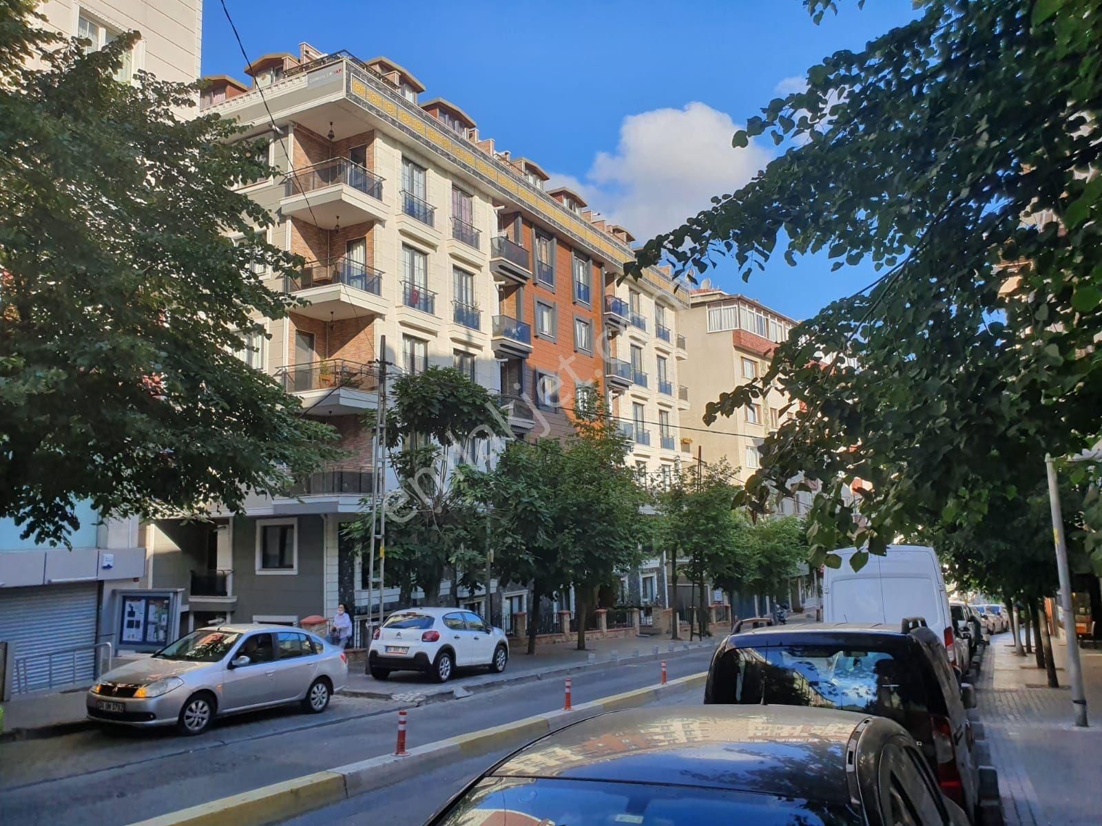 Tuncay'dan Mecidiyeköy'de Lüks Binada 5. Kat'da 2+1 Eşyalı - Görsel 2