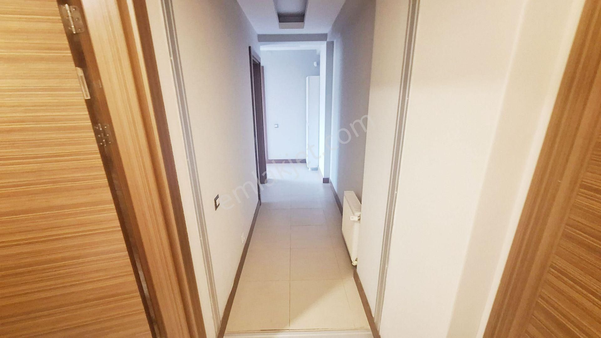 Century 21 Vizyon'dan Terrace Park Sitesinde 2+1 Lüks Kiralık Daire - Görsel 20