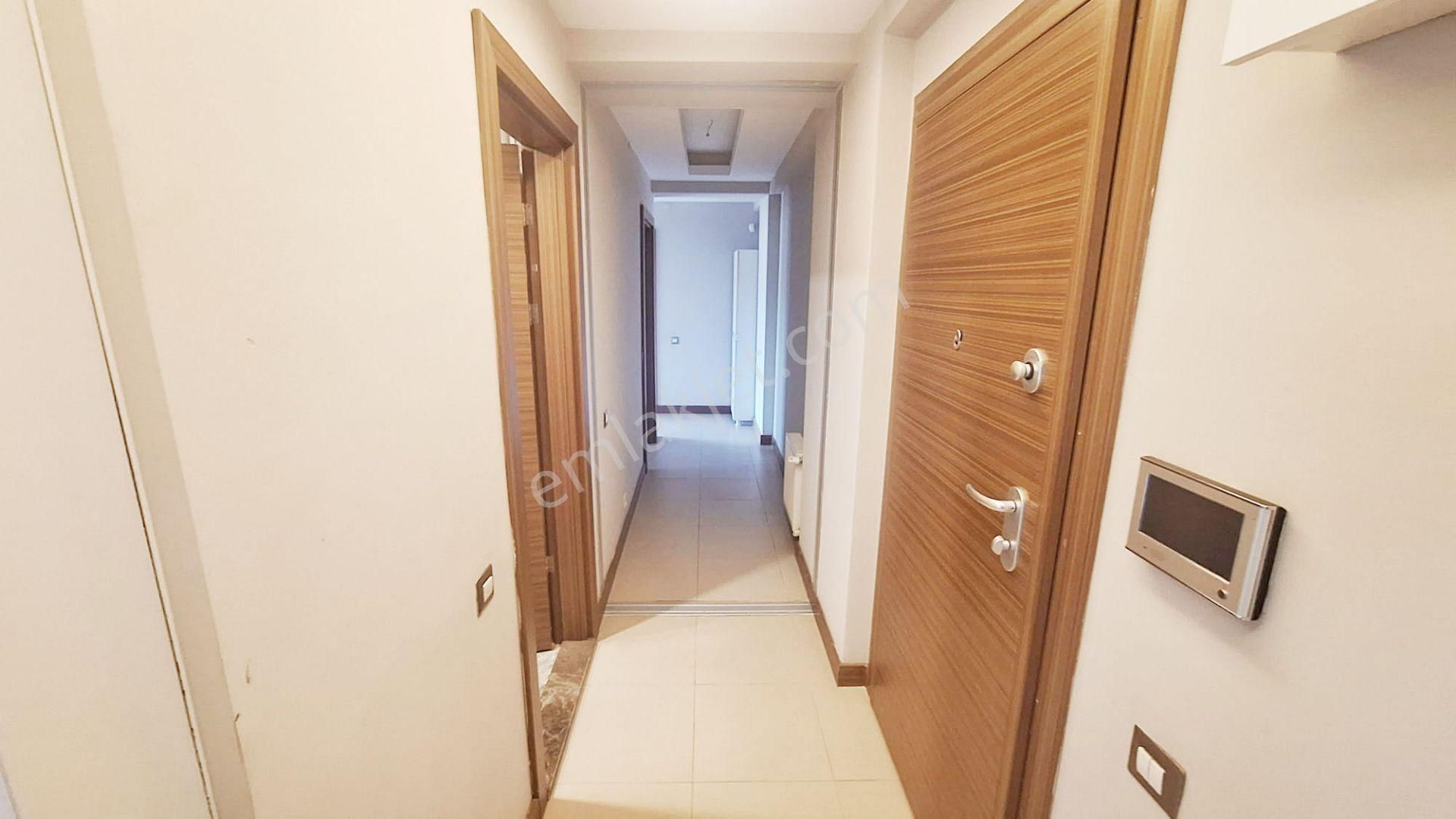 Century 21 Vizyon'dan Terrace Park Sitesinde 2+1 Lüks Kiralık Daire - Görsel 19